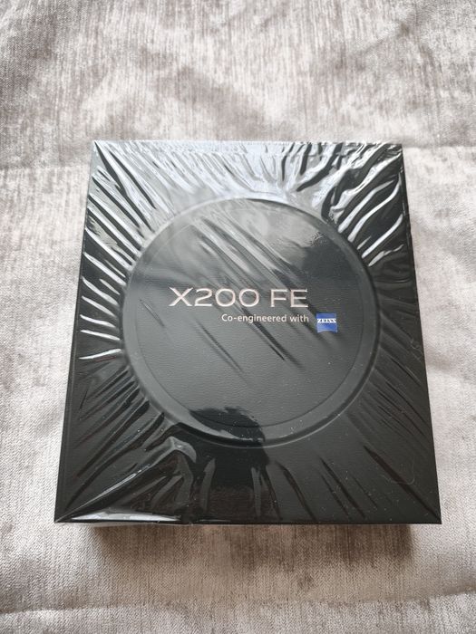 Vivo x200 fe 12/512gb