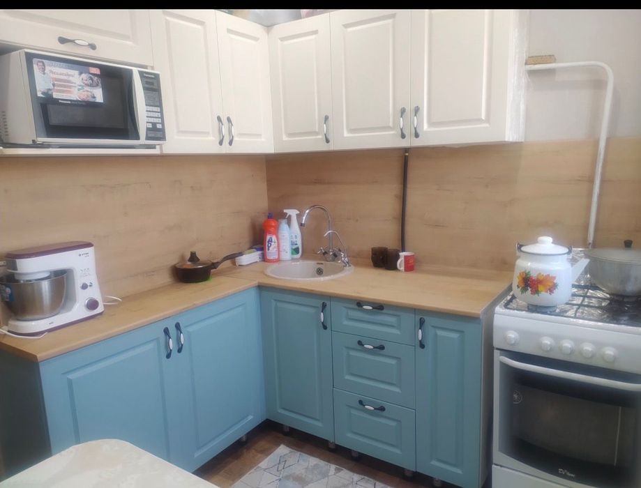 Продам двушку на Сандригайло-62