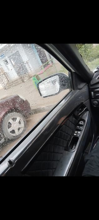 Оклейка дверные карты приора