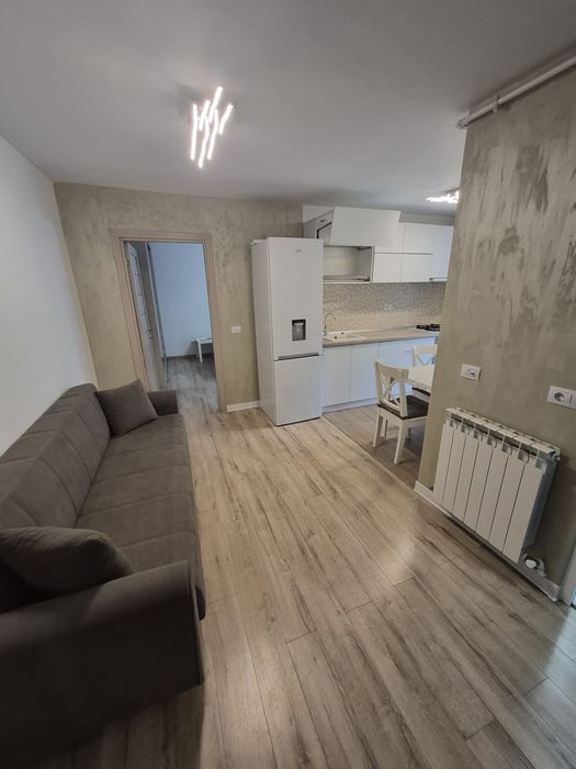 Inchiriez apartament 2 camere in Piatra Neamt