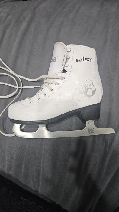 Продам коньки Salsa