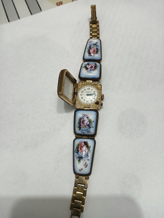 Часы женские СССР