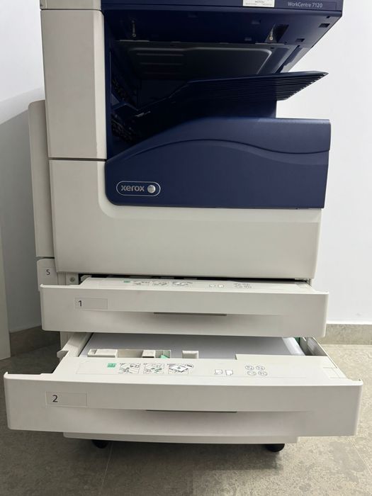 De vanzare imprimanta Xerox 7120