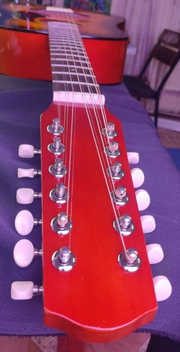 Гитара 12 струнная