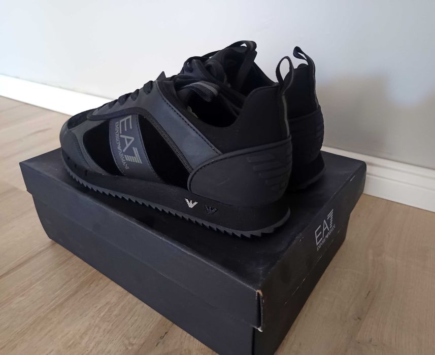 Adidași EA7 emporio Armani originali