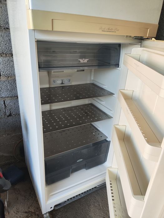 Холодильник Daewoo жағдайы жақсы