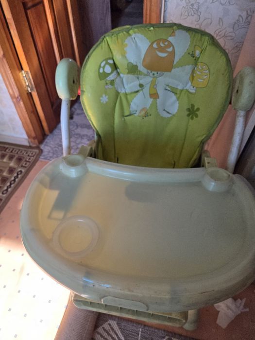 Стул для кормления ребёнка