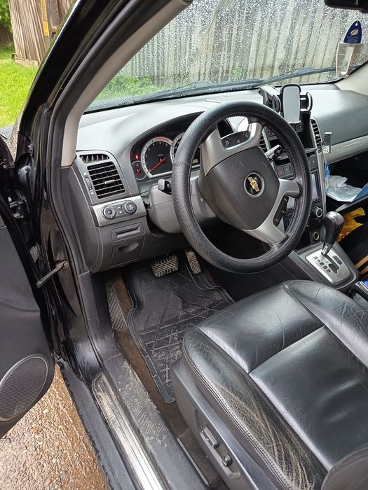 Vând sau schimb Chevrolet captiva urgent