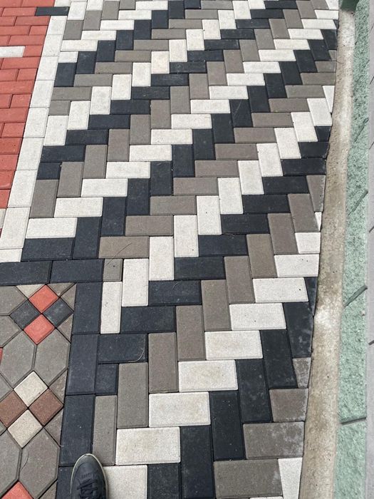 Брусчатка Алматы