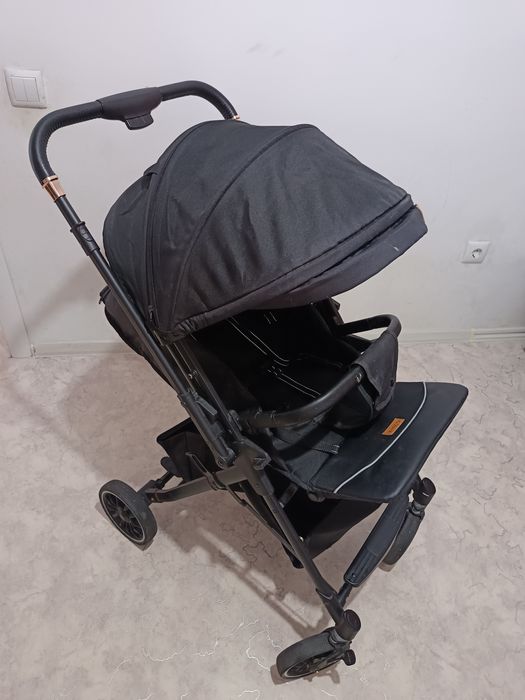 Продам детскую коляску