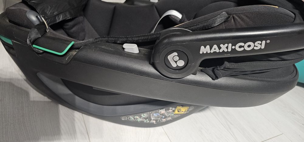 Scoica Maxi Cosi Pebble Pro + suport Auto 360