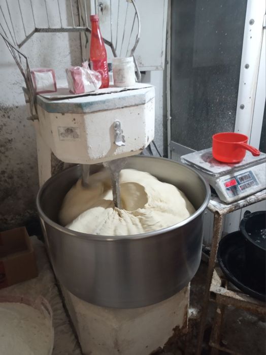 Pekaniy sotiladi ishlab turgan jihozlar