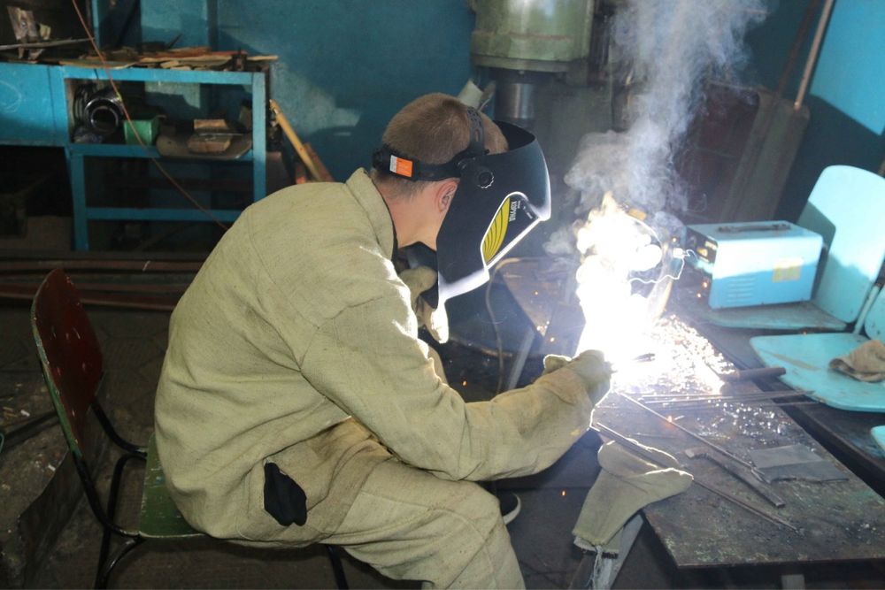 Сварщик. Сварочные работы сварка сваршик