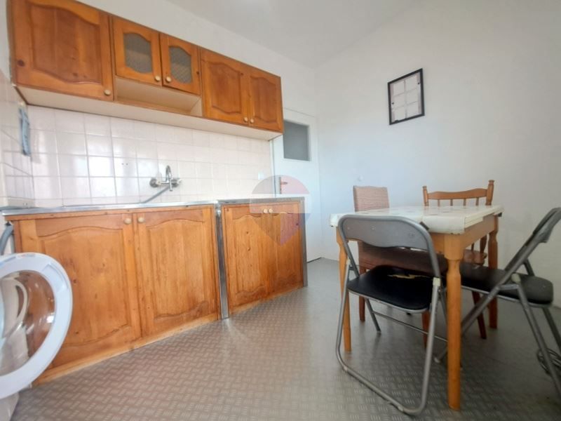 Продава се Двустаен апартамент в Варна, Левски - 40 кв.м за 2750 €/кв.м - Снимка #7