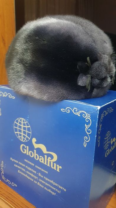 Продам норковую шапку