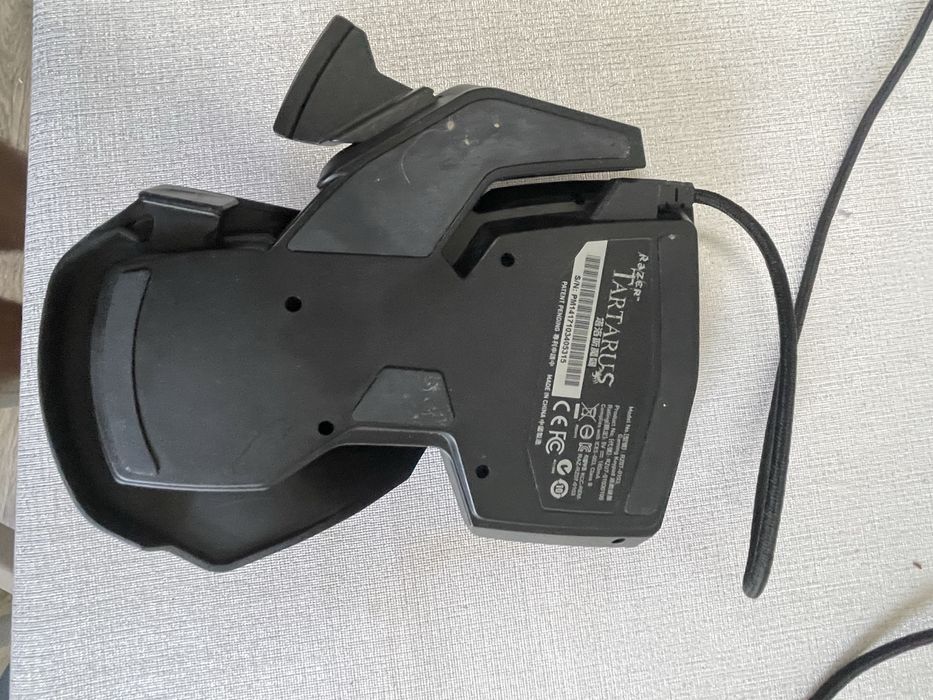 Клавиатура Razer Tartarus под одну руку