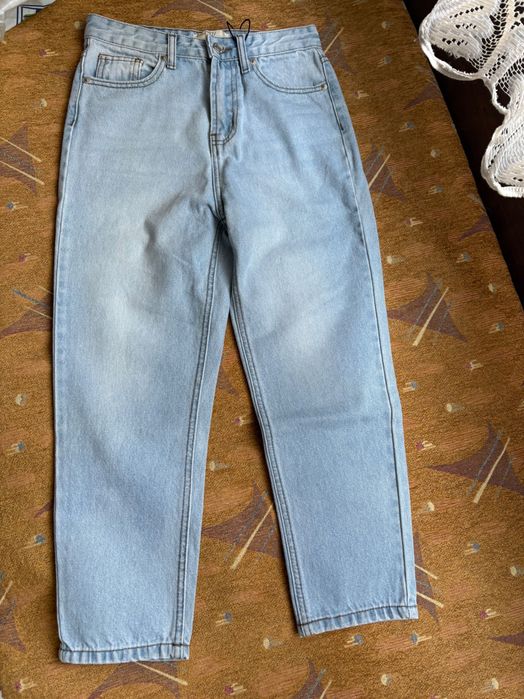 дънки и сукмани на различни марки