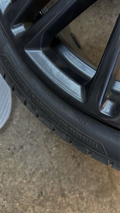 Продам диски BMW G30 664M стиль R19