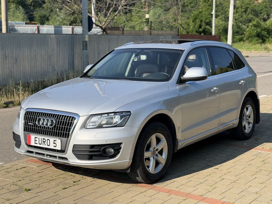 ** Audi Q5 * Quattro  **