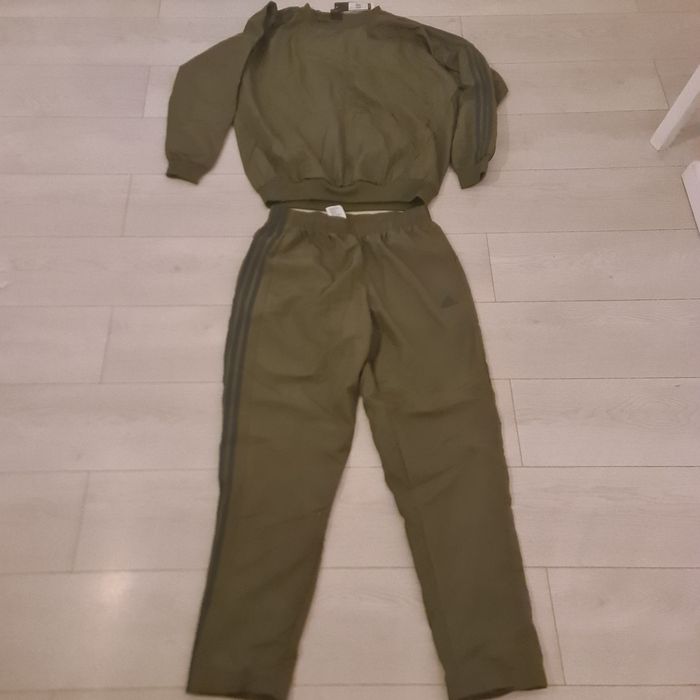 Trening  Adidas  L și XL