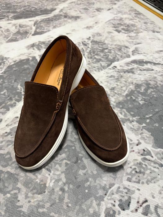 Лоро пиано сатылады