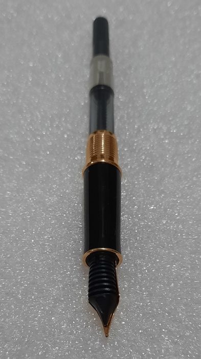 Stilou Parker Sonnet France A III, placat cu aur 23K