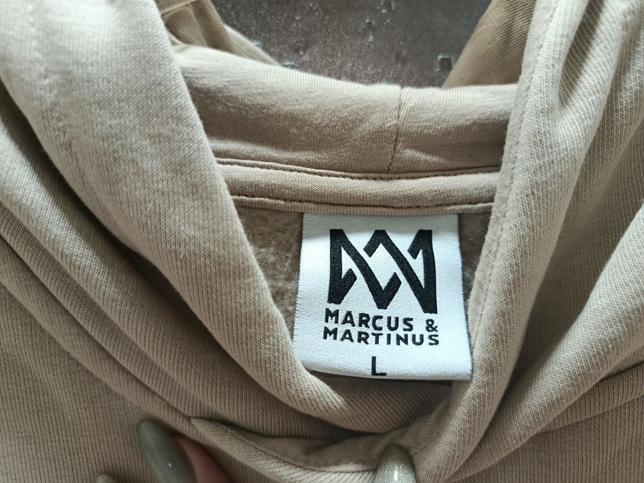 Marcus & Martinus официален суичър