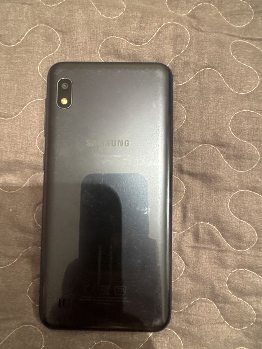 Samsung A10 продам