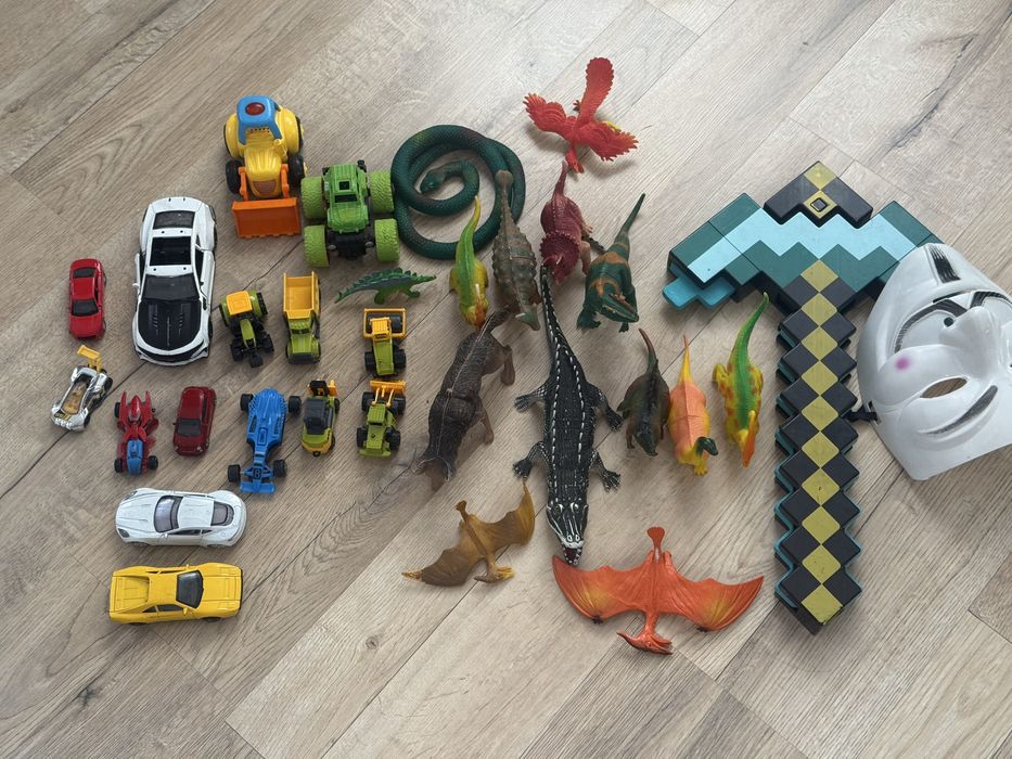 Продам игрушки район розыбакиева Аль-фараби