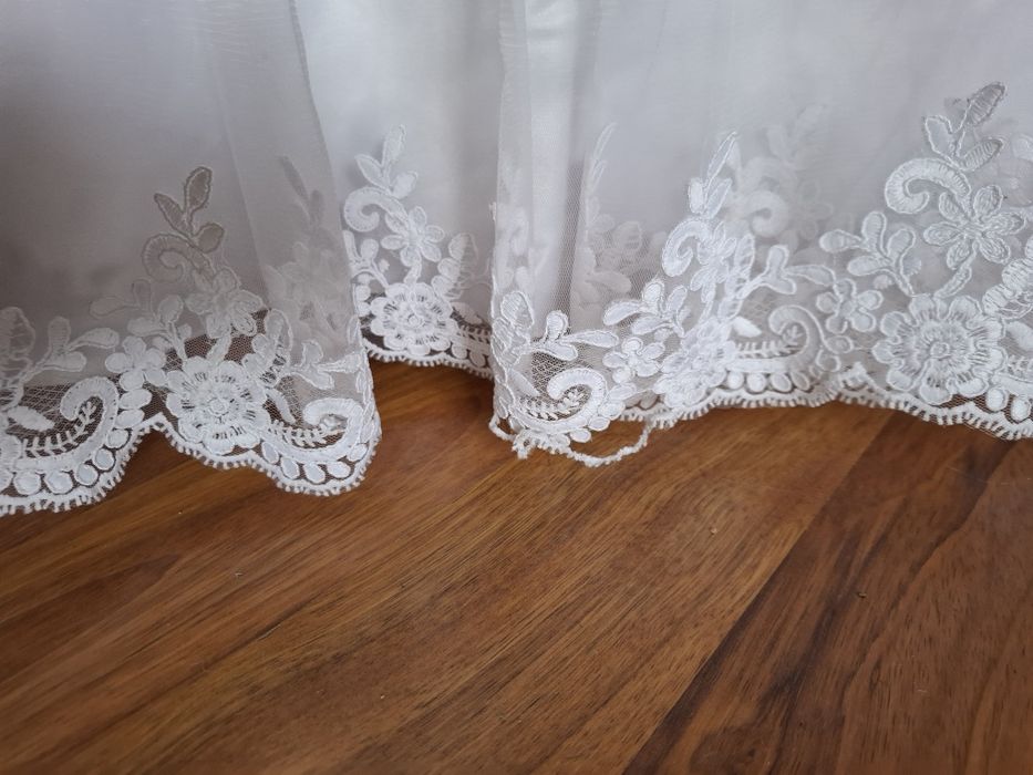 Rochie de mireasă foarte decentă