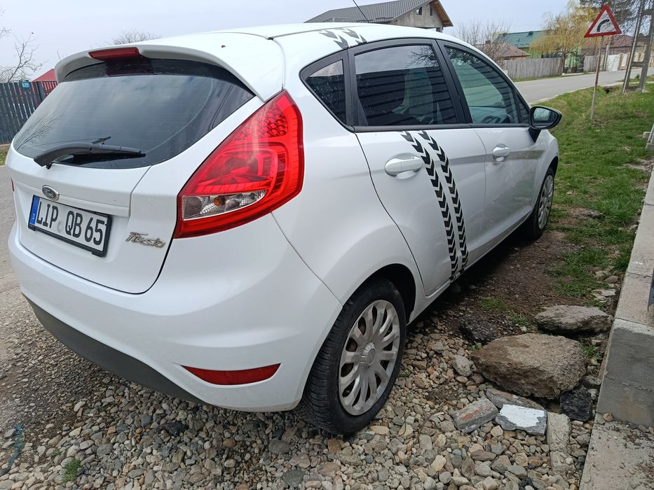 Ford Fiesta 1.3 benzina 2011