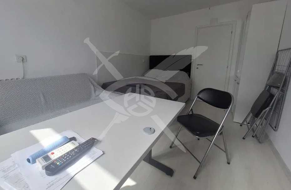 Дава се под наем Едностаен апартамент в Варна, Левски - 20 кв.м за 300 € - Снимка #3