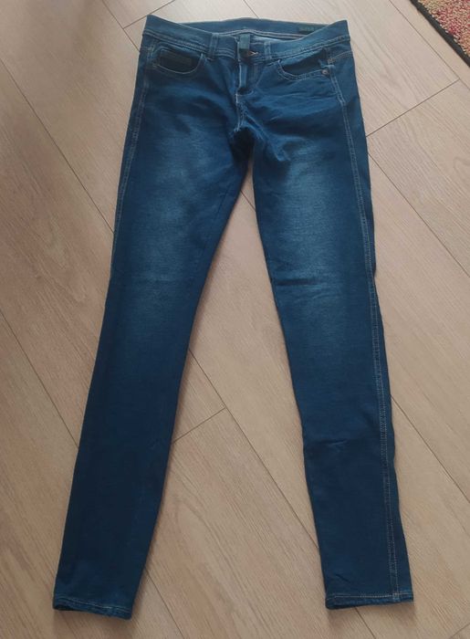 Blugi skinny XS Benetton