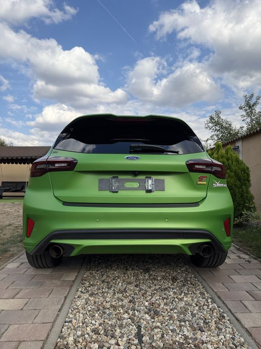 Ford Focus ST  X  2.3 EcoBoost 330cp