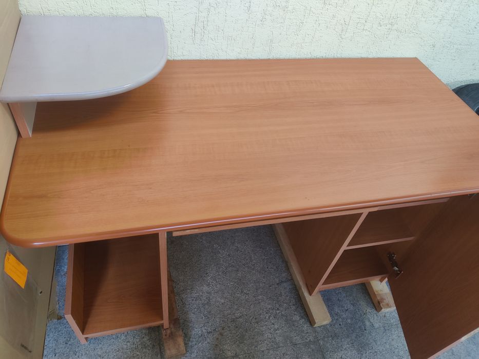 Birou studiu pal cireș