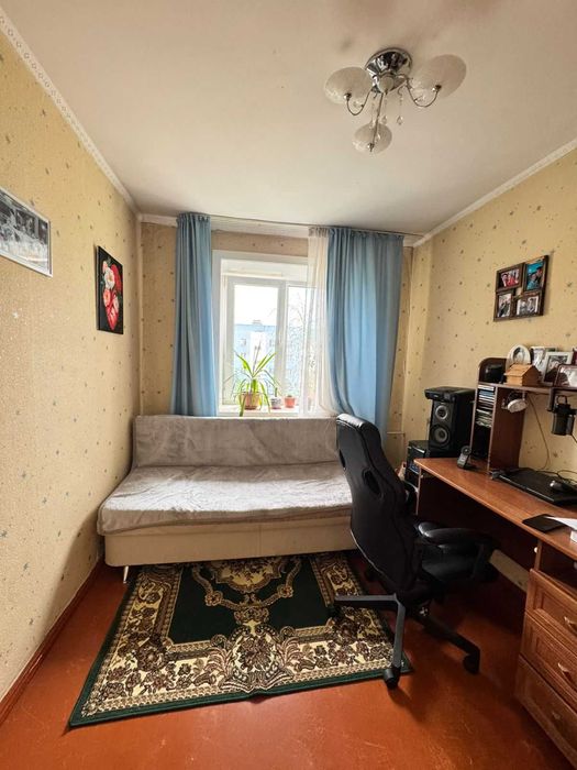 Продам 4 комн. квартиру, в районе Береке