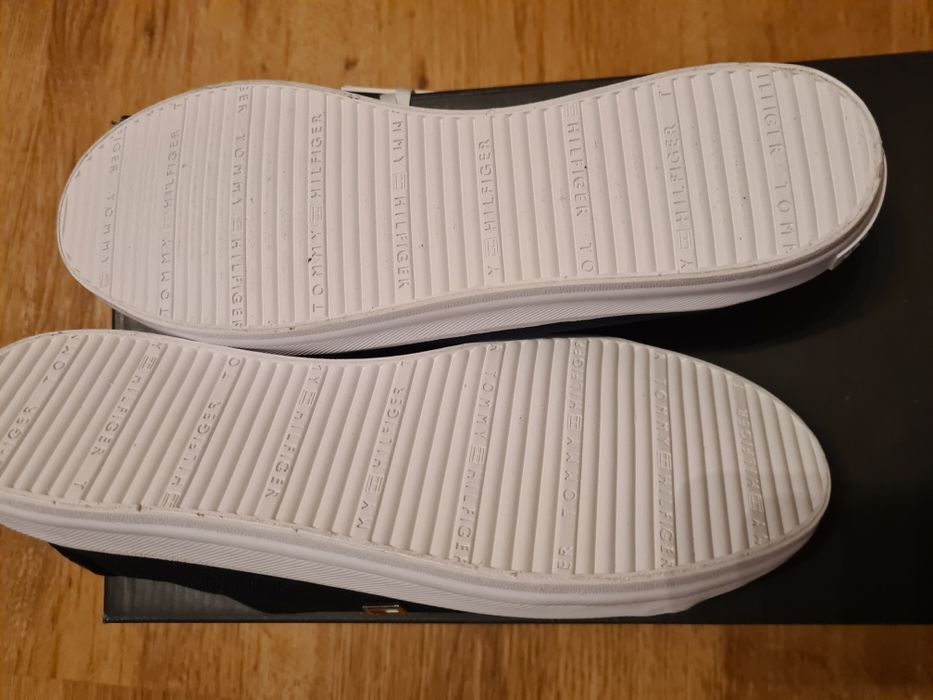Tenisi Tommy Hilfiger din panza