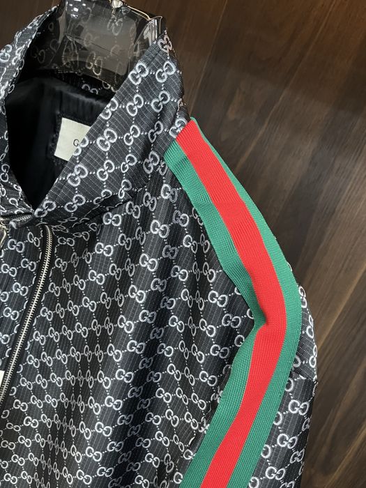 Geaca Gucci , calitate premium , pe comanda , noua , M