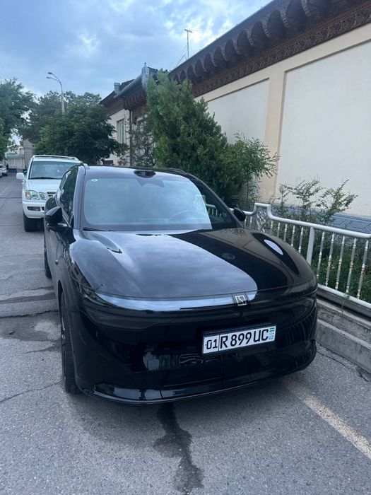 ZEEKR 7X Full Option 2024, 6000 км, как новый