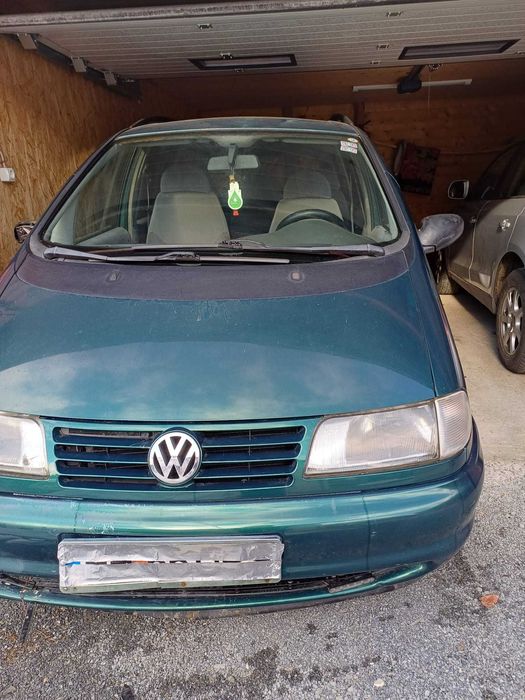 VW Sharan 1.9 TDI 90 CP – motor refăcut – spațiu și confort