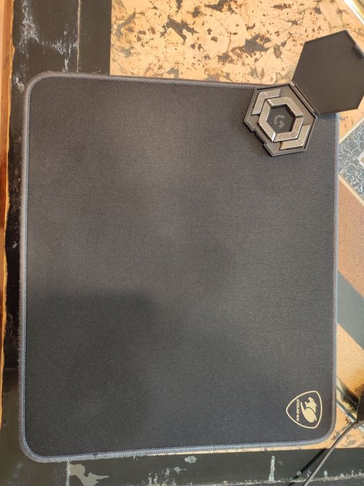 Геймърска мишка Logitech G502 Hero и MousePad/Подложка COUGAR
