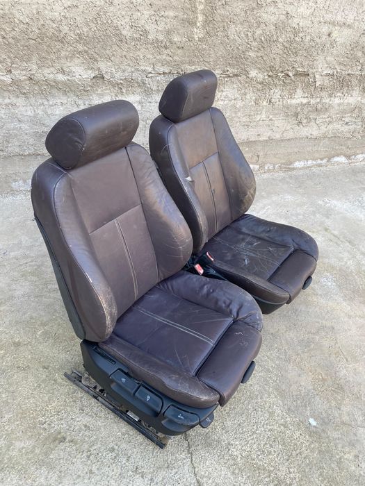 Сиденья на BMW рекаро