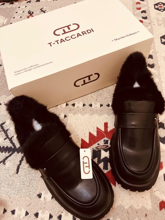 Новые теплые ботинки шерсть натуральная