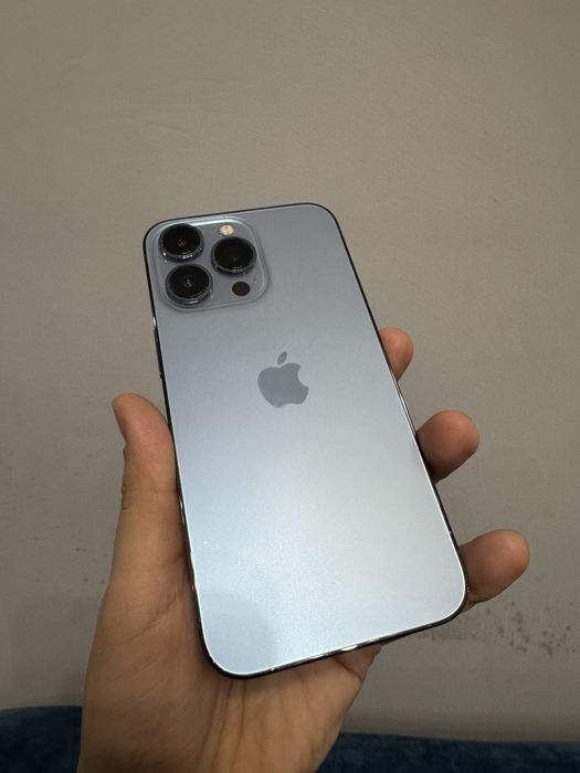 Продам Iphone 13 pro