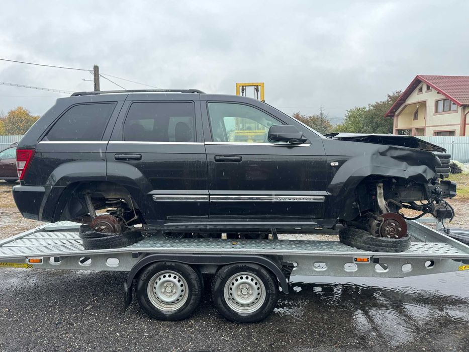 Dezmembrari Dezmembrez Piese piesa Dez Jeep Grand Cherokee 3.0 d 2007