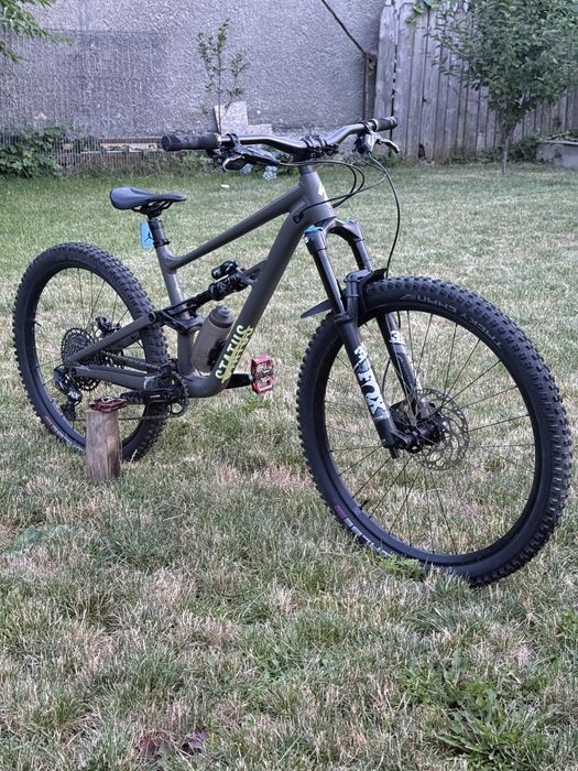 Specialized status 140 2022