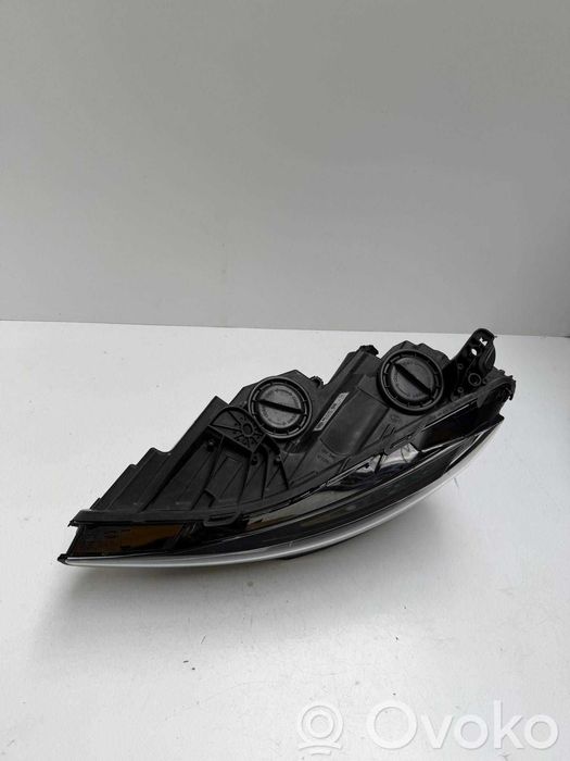 Far Stanga Opel Insignia B Cod 39154594