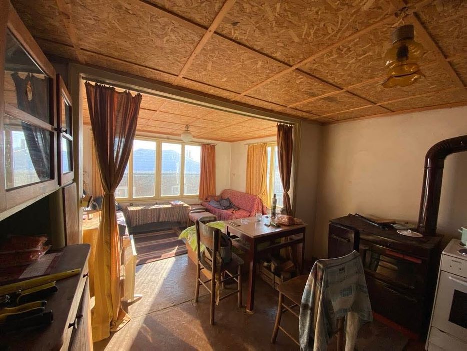 Продава се Къща в Троян - 628 кв.м за 53 €/кв.м - Снимка #10