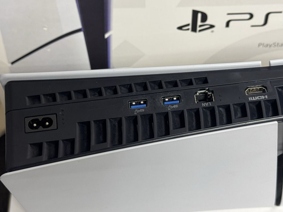 ***КАТО НОВ 1TB Sony Playstation 5 Disc Slim Ozone.bg Гаранция 2год.