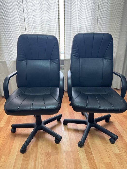 Кресло для офиса б/у